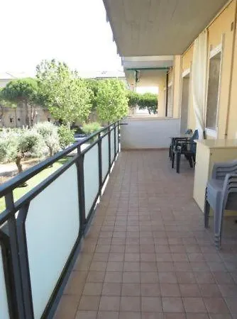 B50 Bilocale Vista Mare Con Terrazzo Abitabile Cesenatico